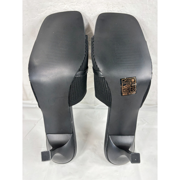 🎉Newbella Elegant Black and Gold Chain Slide Sandals - Picture 8 of 13